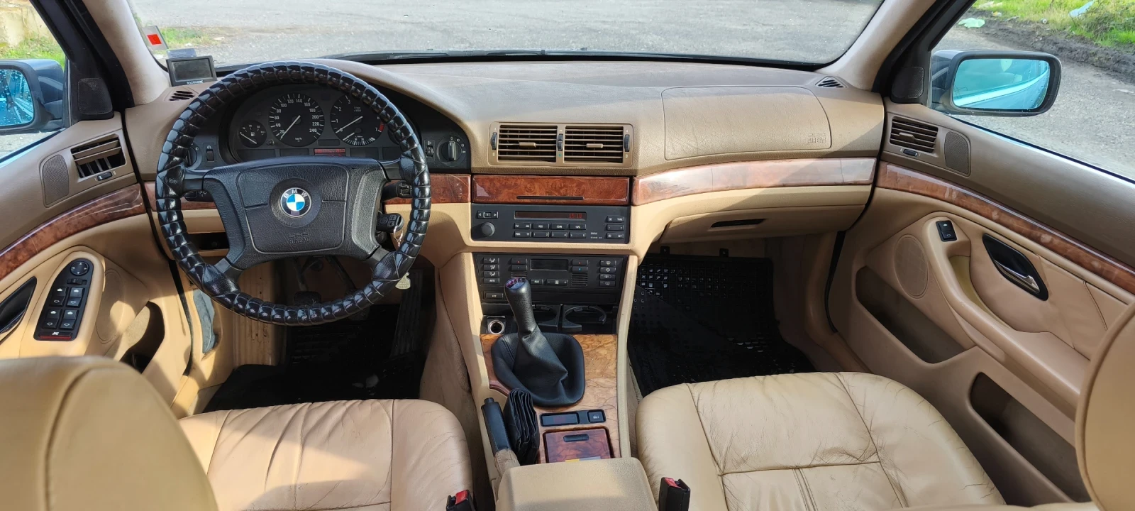 BMW 520  - изображение 10