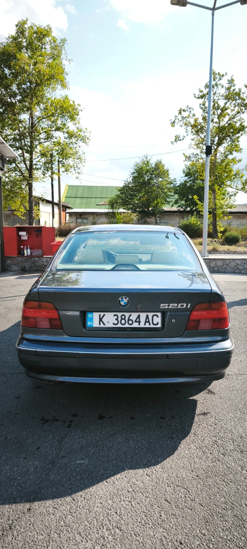 BMW 520  - изображение 7