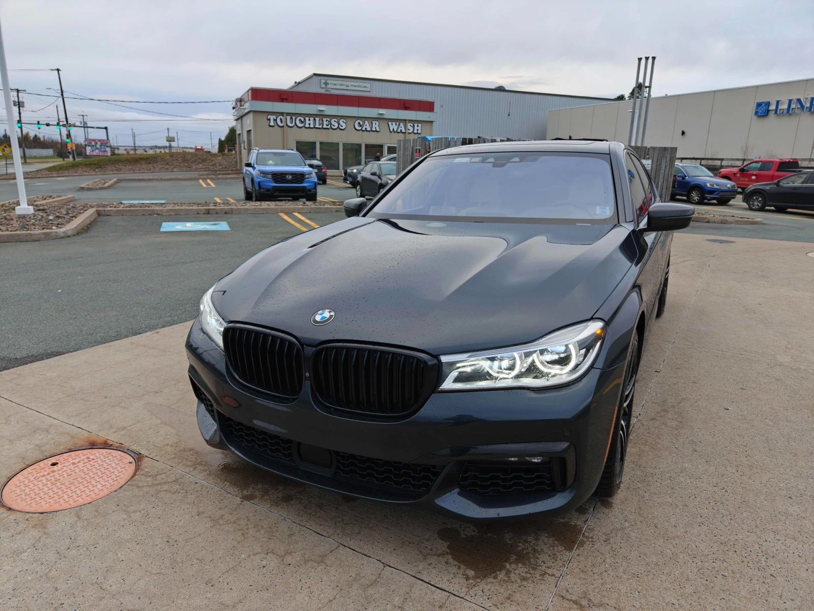 BMW 750 * CARFAX *    | Mobile.bg   1