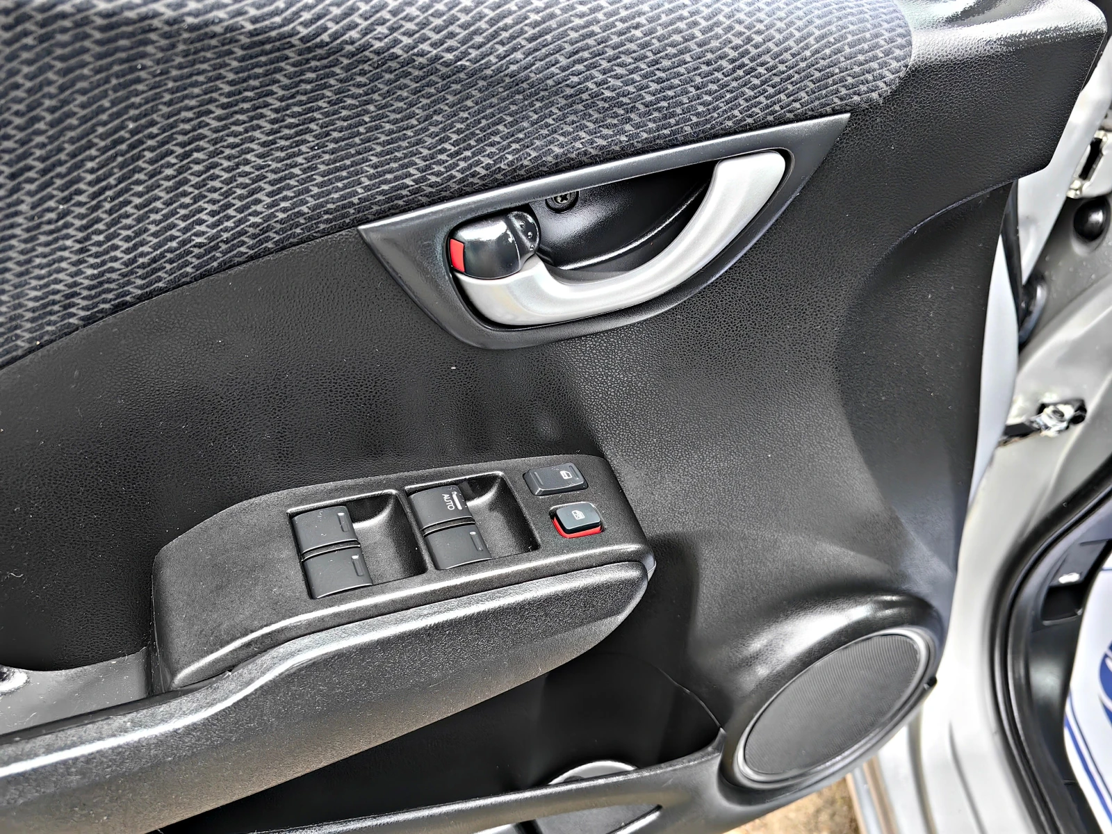 Honda Jazz 1.4!!!!!!  | Mobile.bg   16