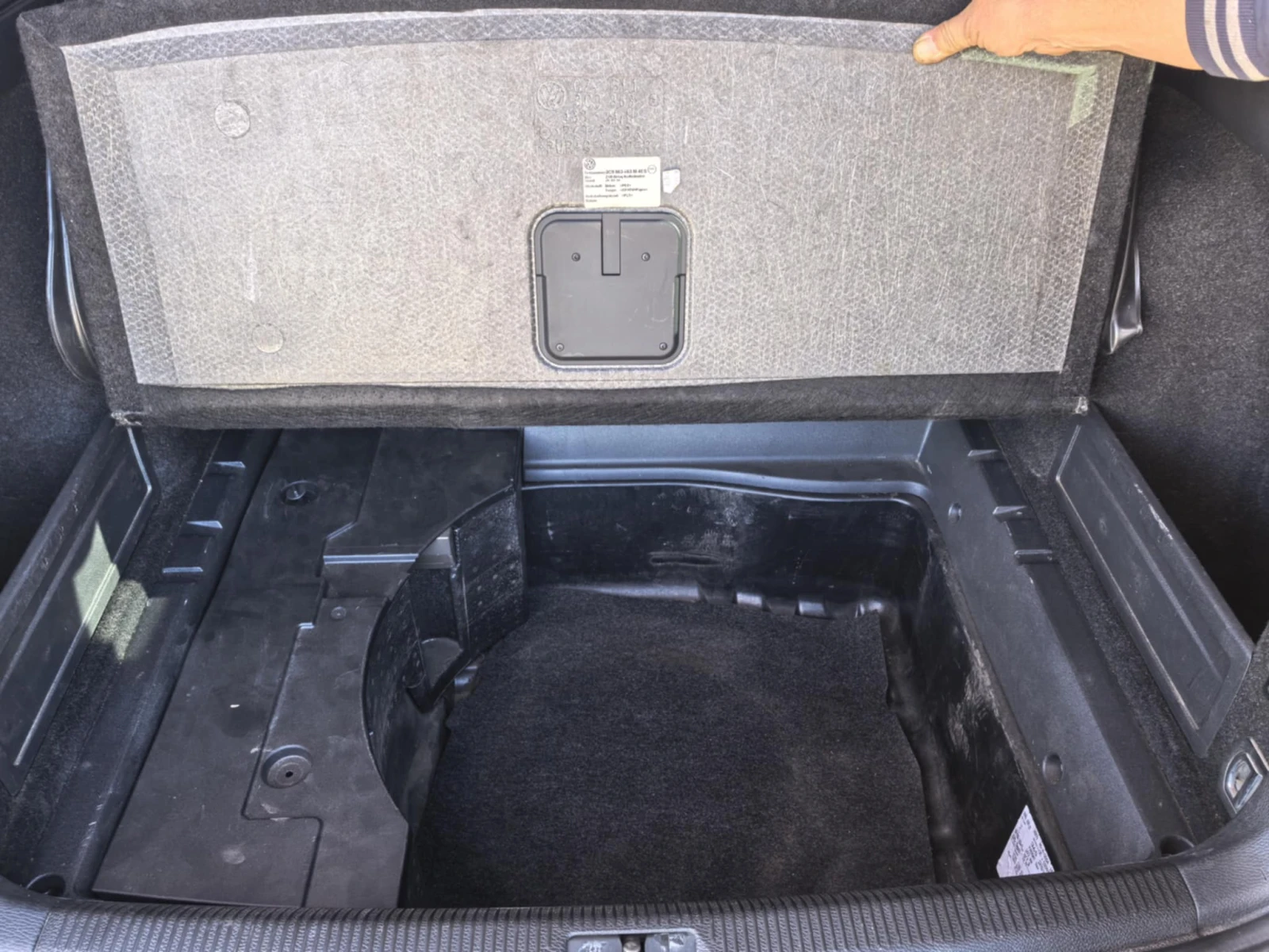 VW Passat 2.0tdi - изображение 9