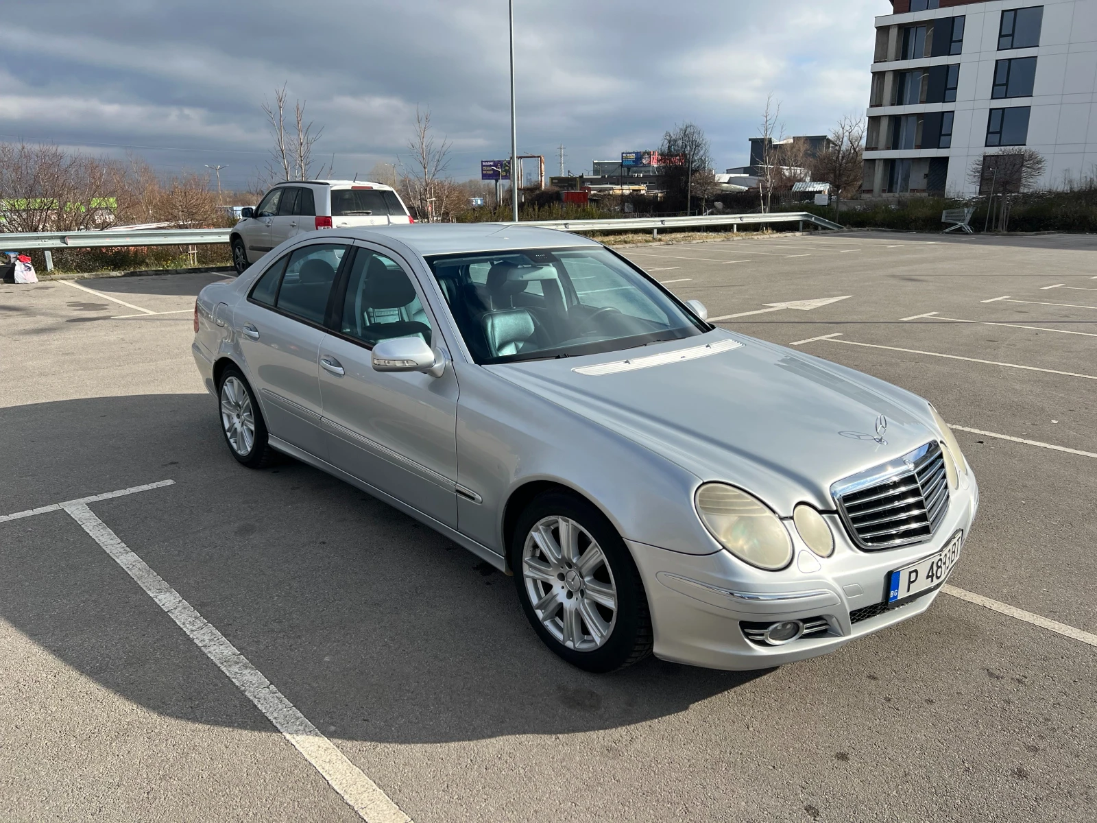 Mercedes-Benz E 320 Avangarde - изображение 3