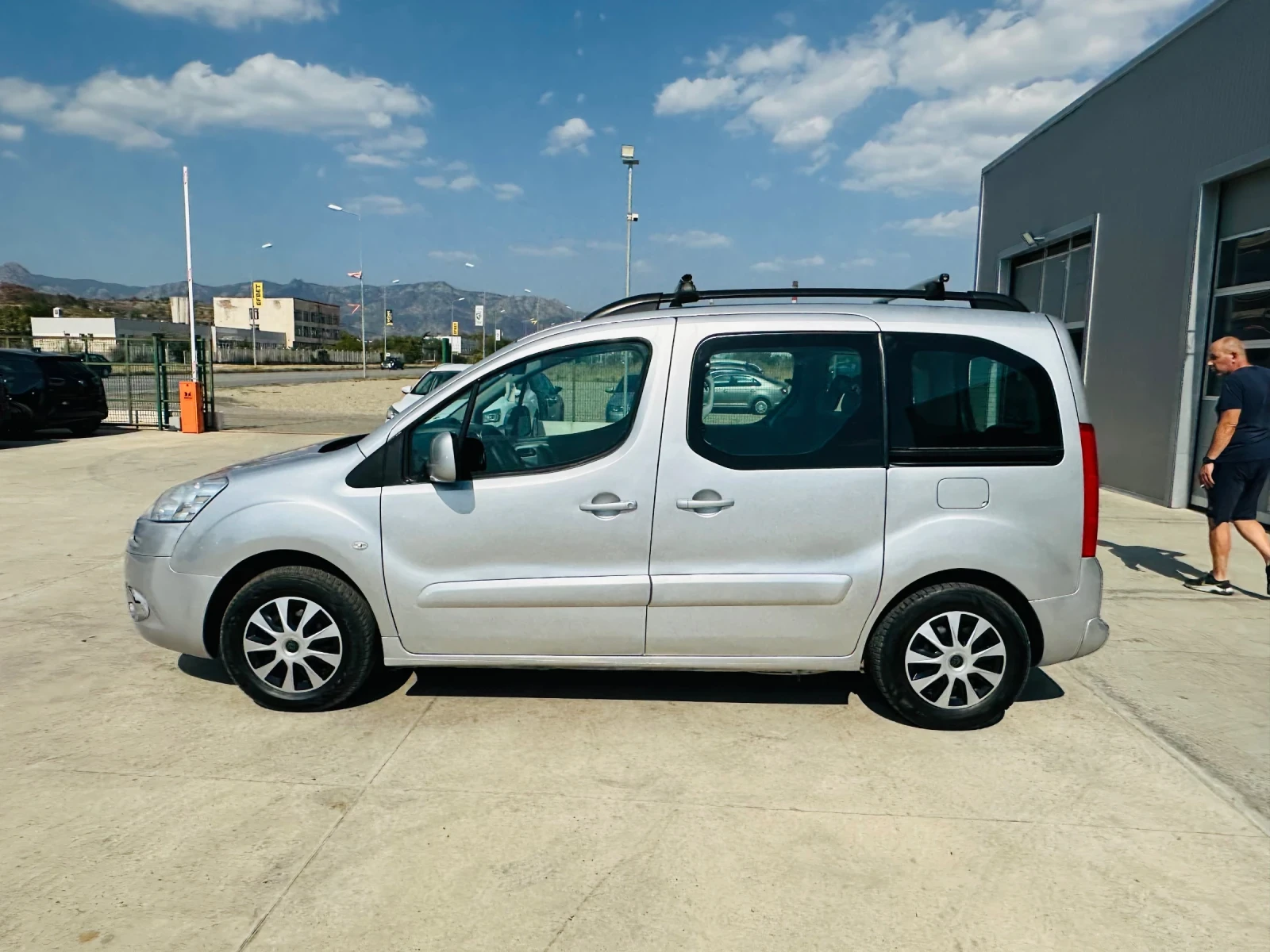 Peugeot Partner 1.6HDI - изображение 7