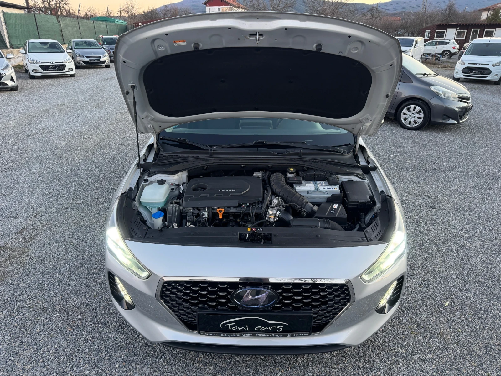 Hyundai I30 1.6CRDI 16V NAVI!! CAMERA!! LED!! DISTR!!FULL!! | Mobile.bg � ����������� 17