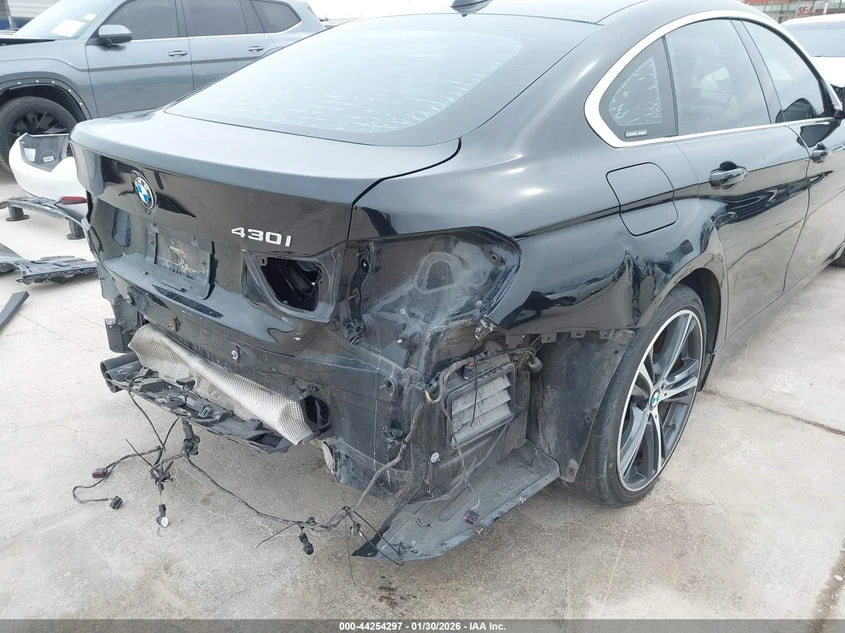 BMW 430 2l I Gran Coupe, снимка 6 - Автомобили и джипове - 53965142