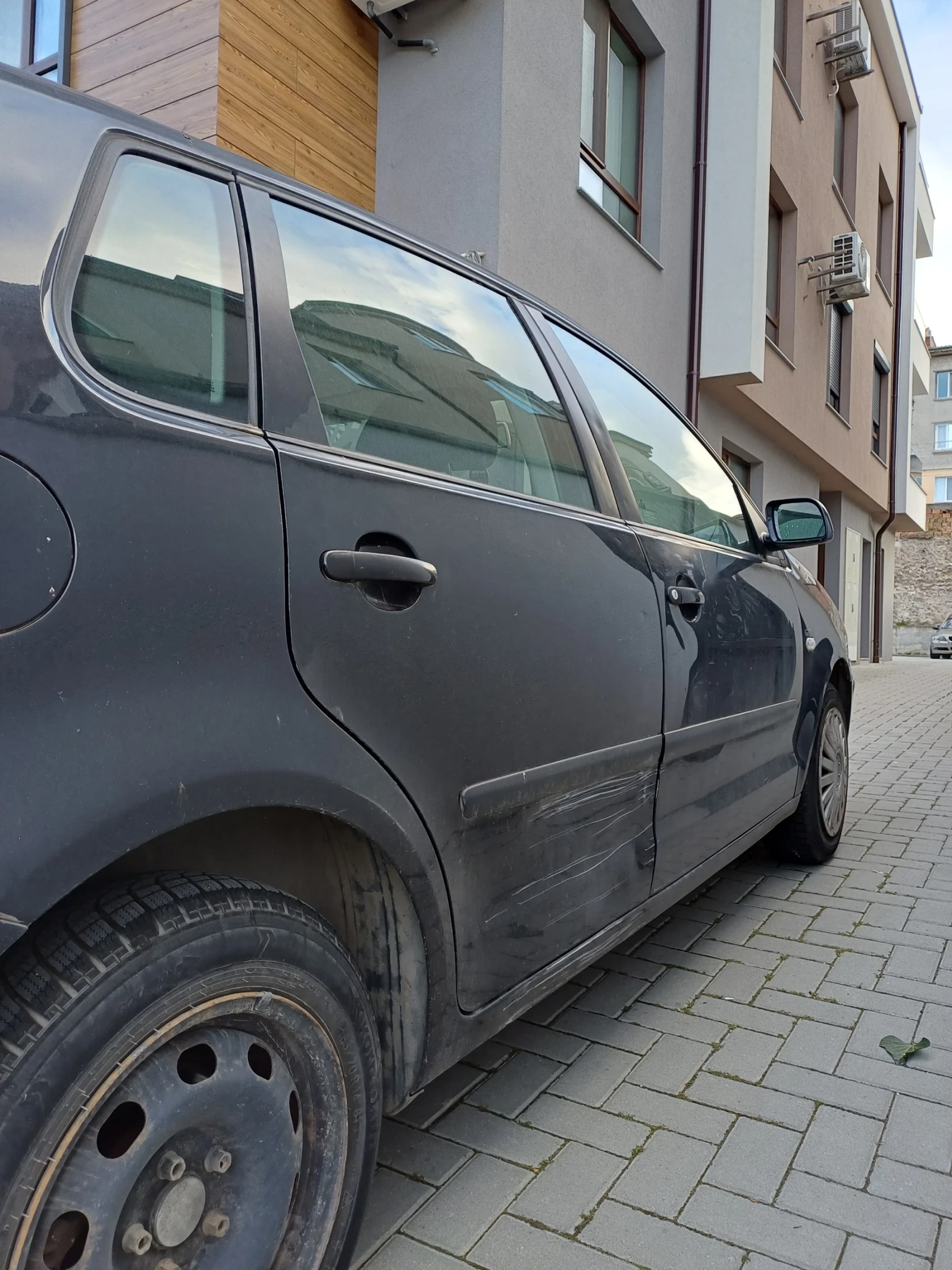 VW Polo, снимка 6 - Автомобили и джипове - 54586087