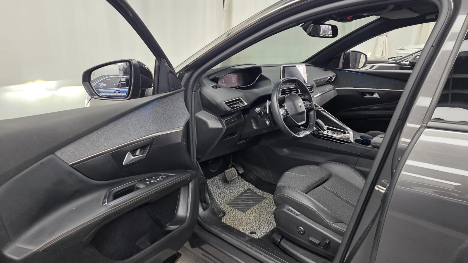 Peugeot 5008 * 1.5BLUEHDI* GT* LINE* ЦЕНА* ДО* БГ* , снимка 9 - Автомобили и джипове - 54864952