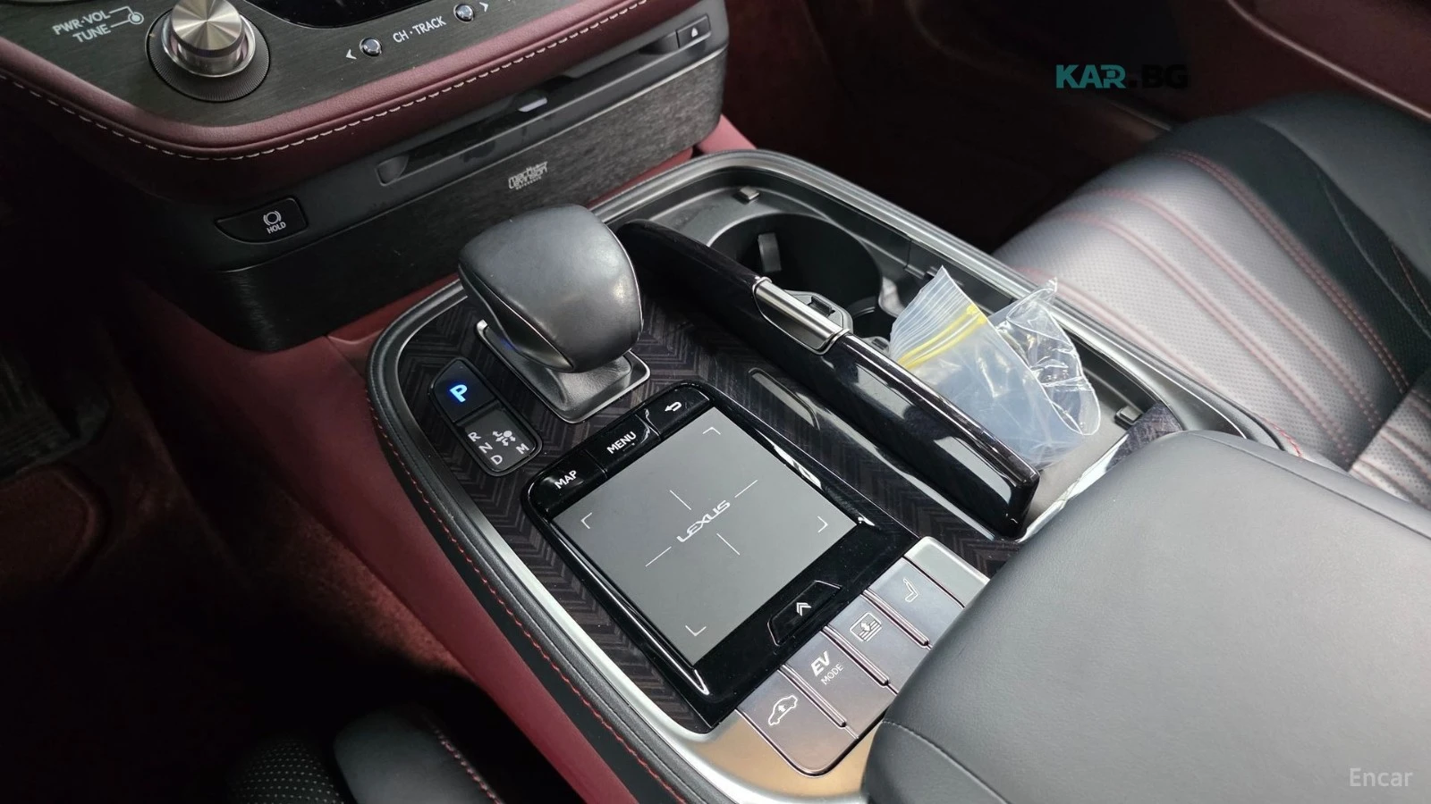 Lexus LS 500 * PLATINUM* AWD* МАСАЖИ* TV* ПОДГРЕВ* ОБДУХВАНЕ* , снимка 8 - Автомобили и джипове - 54928765
