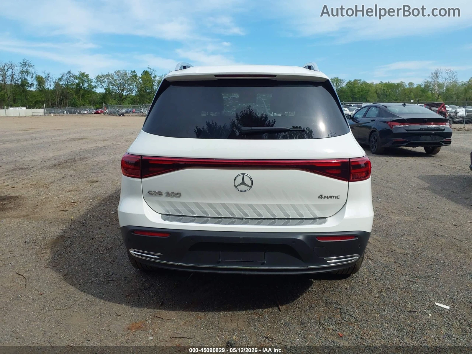 Mercedes-Benz EQB 300* 4MATIC* Цена до БГ, снимка 5 - Автомобили и джипове - 55157616