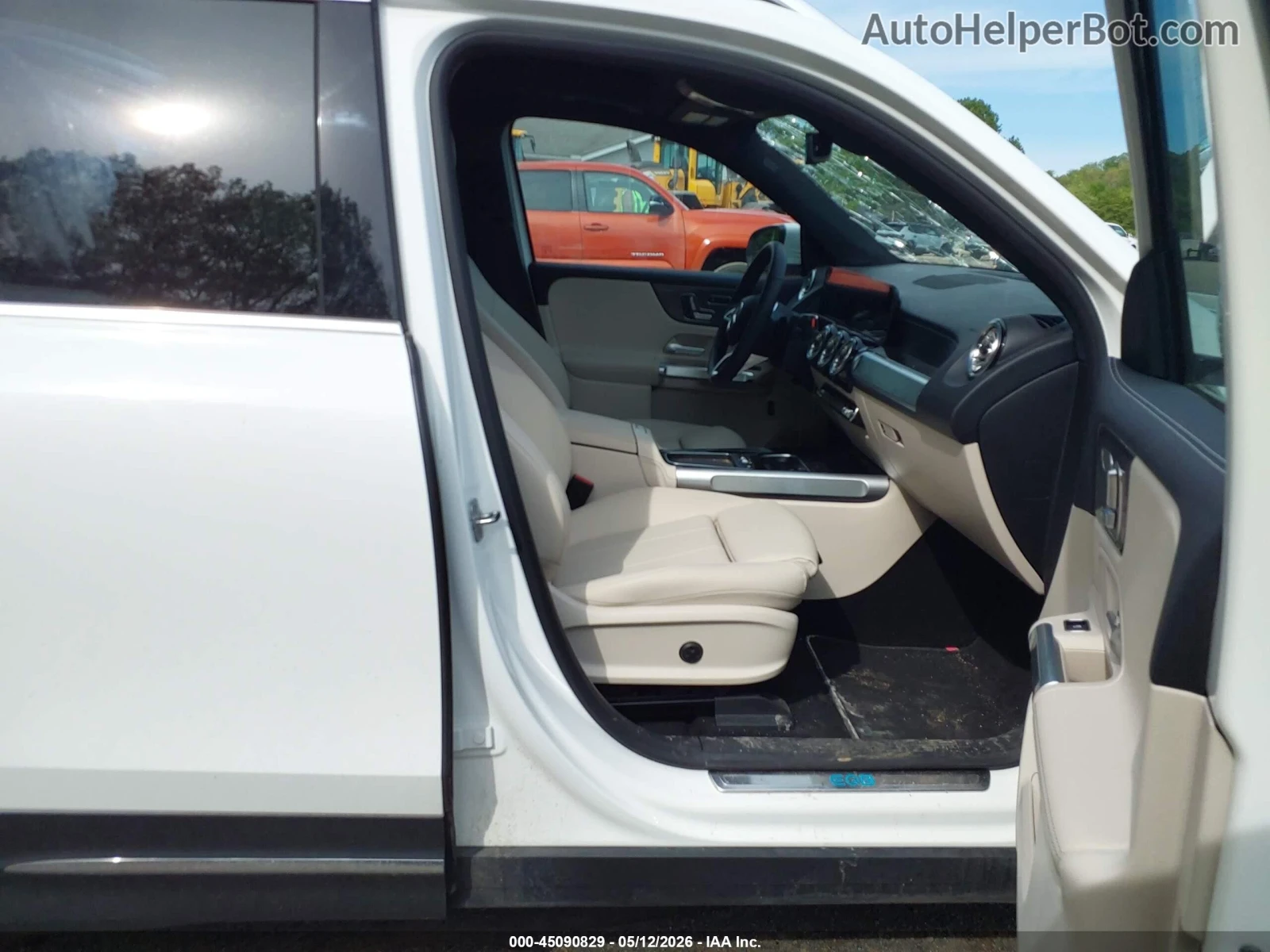 Mercedes-Benz EQB 300* 4MATIC* Цена до БГ, снимка 7 - Автомобили и джипове - 55157616