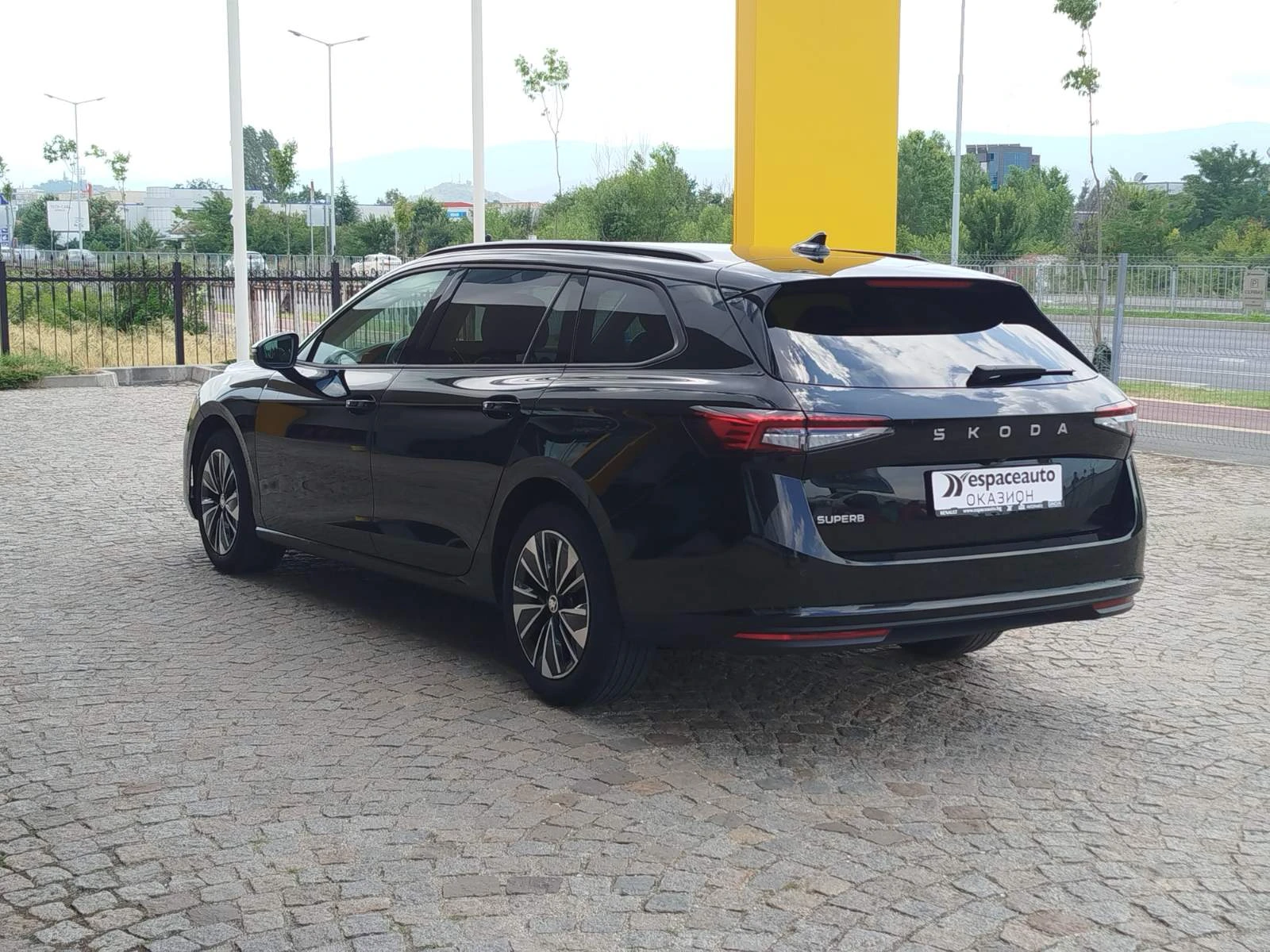 Skoda Superb 2.0 TDI/150 к.с., снимка 7 - Автомобили и джипове - 55171706
