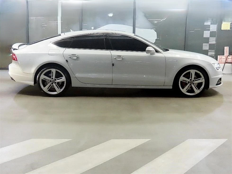Audi A7 3, 0 TDI HeadUp/Cam360/Disitronic, снимка 3 - Автомобили и джипове - 55212589