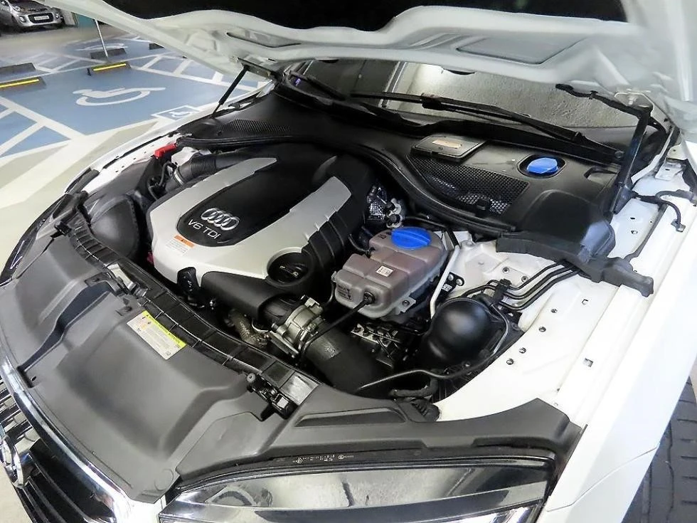 Audi A7 3, 0 TDI HeadUp/Cam360/Disitronic, снимка 13 - Автомобили и джипове - 55212589