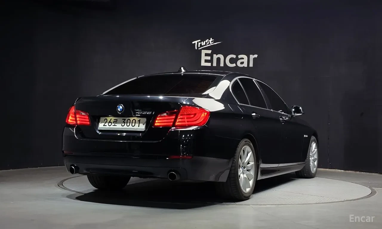 BMW 535 i, снимка 3 - Автомобили и джипове - 55447991
