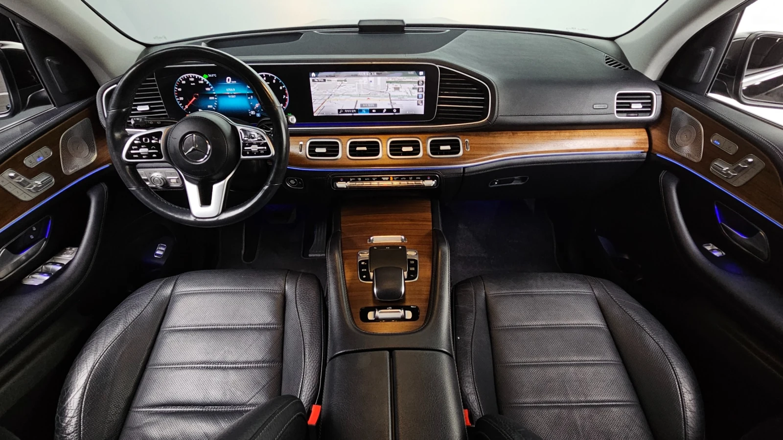 Mercedes-Benz GLE 450 4MATIC * DIS * ОБДУХ * BURM * 360 * HUD , снимка 5 - Автомобили и джипове - 55688372