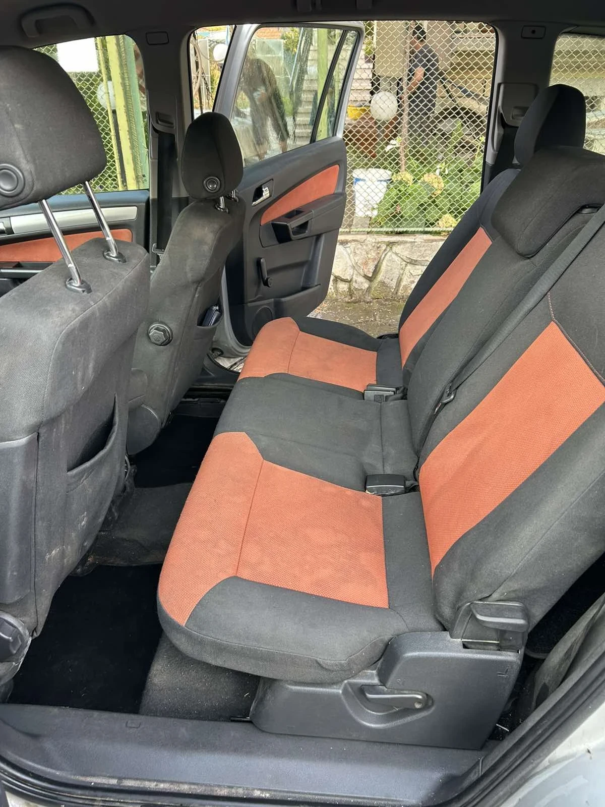 Opel Zafira, снимка 11 - Автомобили и джипове - 55775178