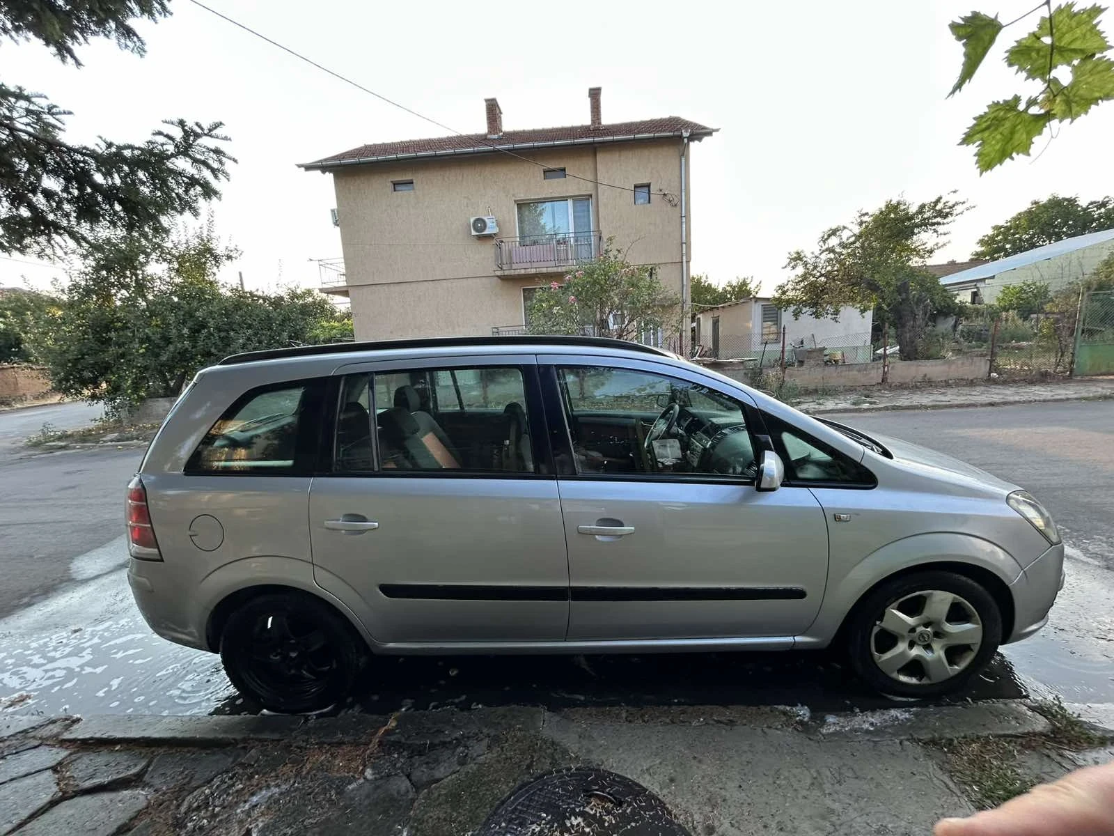 Opel Zafira, снимка 6 - Автомобили и джипове - 55775178
