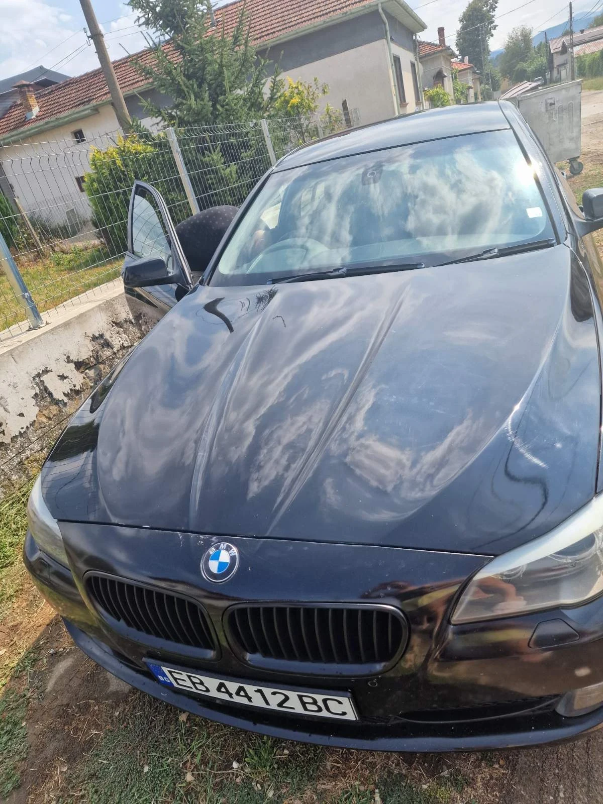 BMW 520, снимка 13 - Автомобили и джипове - 55930316