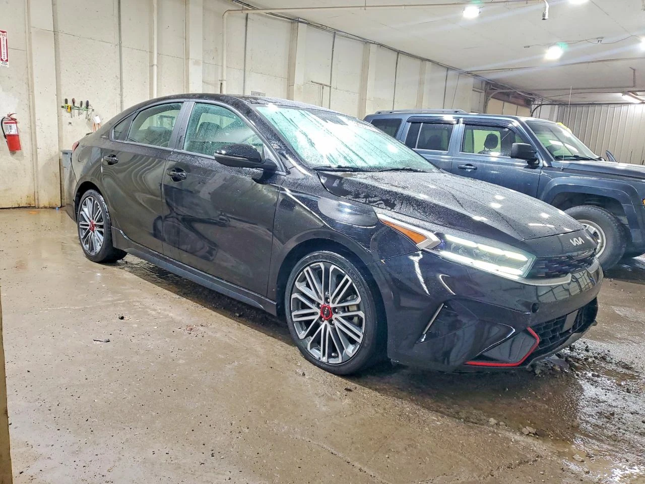 Kia Forte 1.6l Gt, снимка 4 - Автомобили и джипове - 56040013