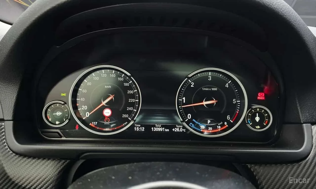 BMW 530 * 530d xDrive M Aero Dynamic * ЦЕНА ДО БГ, снимка 8 - Автомобили и джипове - 56259047