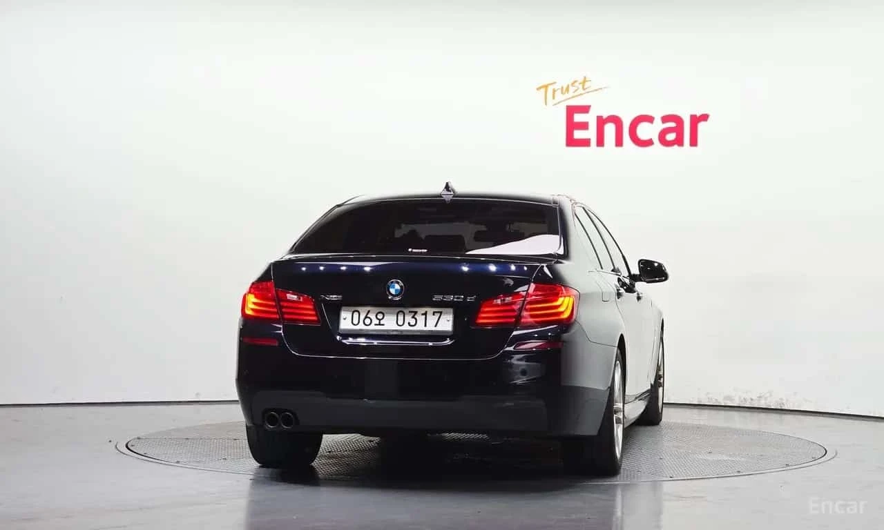 BMW 530 * 530d xDrive M Aero Dynamic * ЦЕНА ДО БГ, снимка 4 - Автомобили и джипове - 56259047