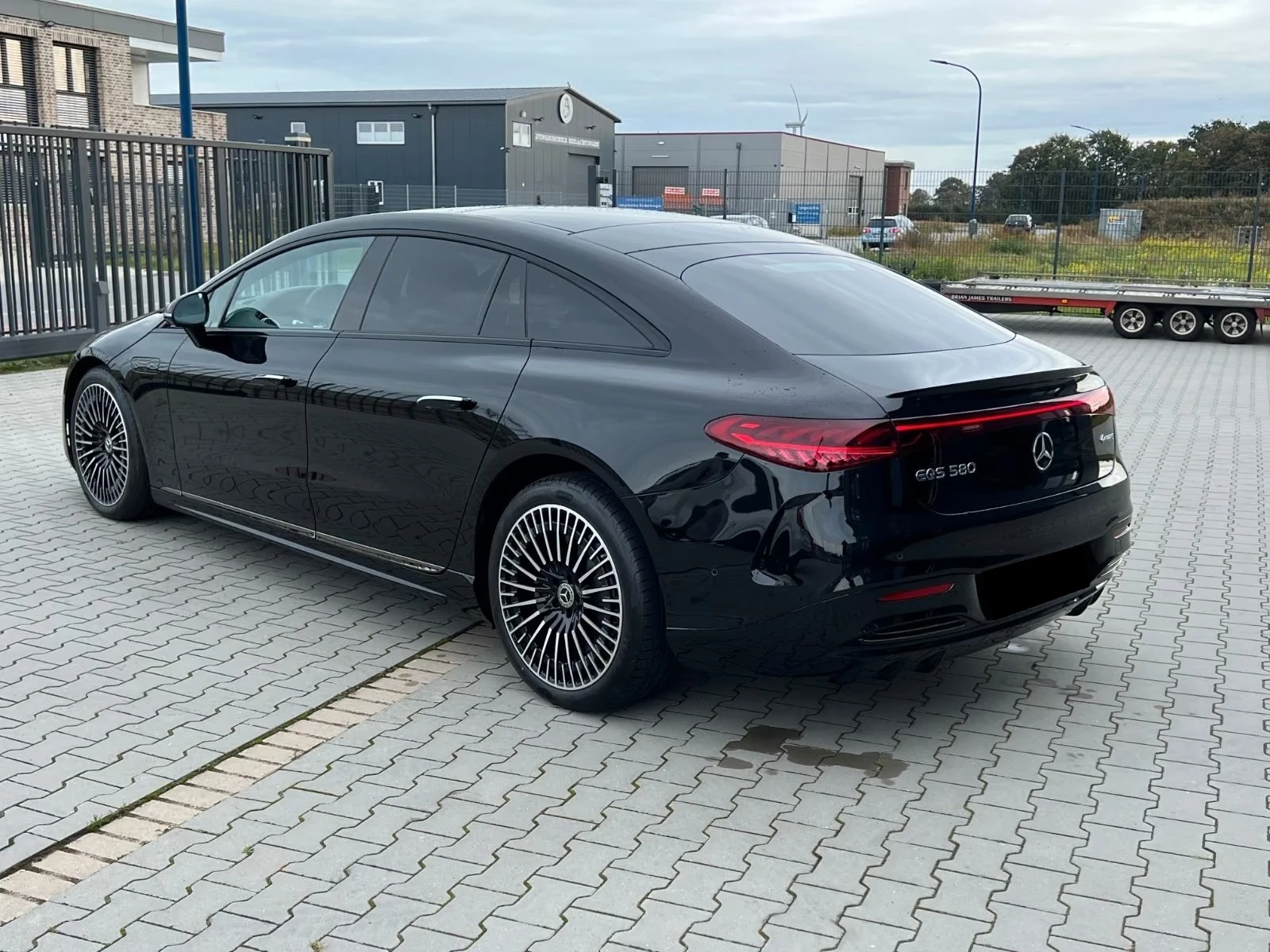 Mercedes-Benz EQS 580/ 4M/ AMG/ HYPERSCREEN/ PANO/ HUD/ AIR/ 360/ TV | Mobile.bg � ����������� 3