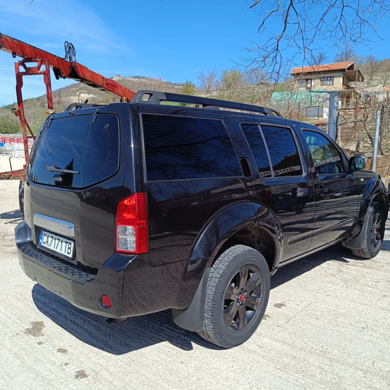 Nissan Pathfinder 2.5dci 174k.c., снимка 5 - Автомобили и джипове - 45021960