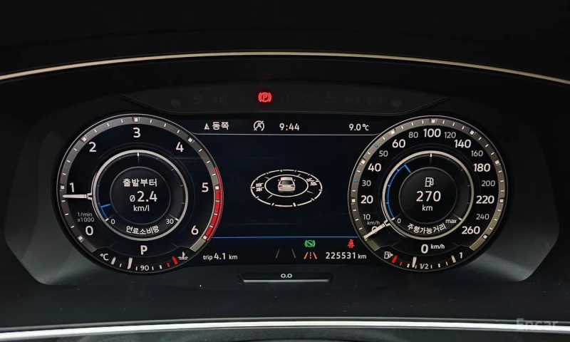 VW Tiguan, снимка 8 - Автомобили и джипове - 52725189