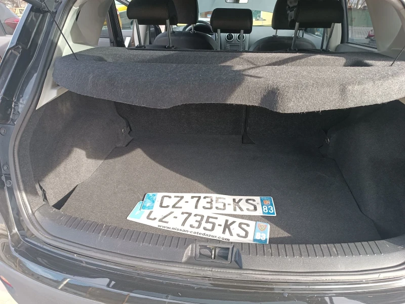 Nissan Qashqai, снимка 14 - Автомобили и джипове - 53027833