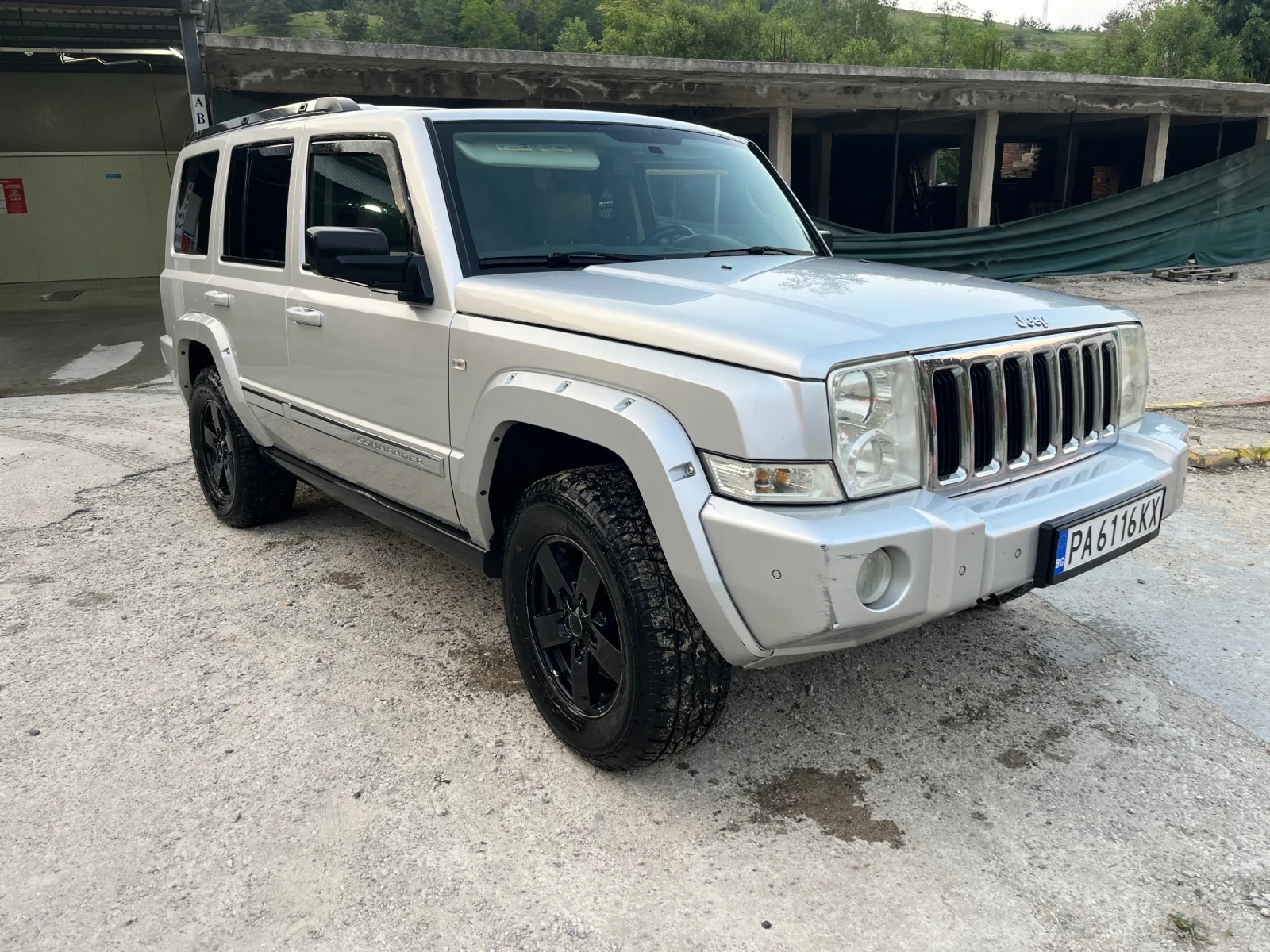 Jeep Commander  - изображение 3
