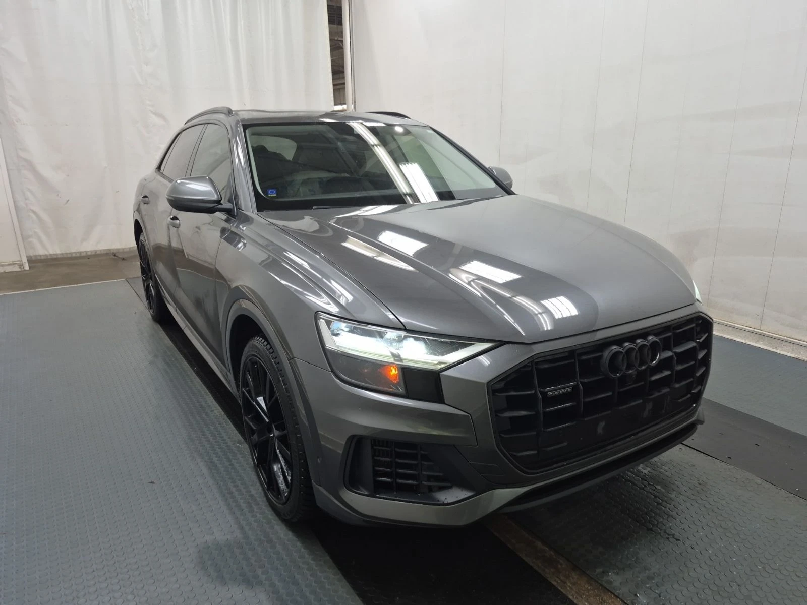 Audi Q8 3.0L QUATTRO S-LINE - изображение 6