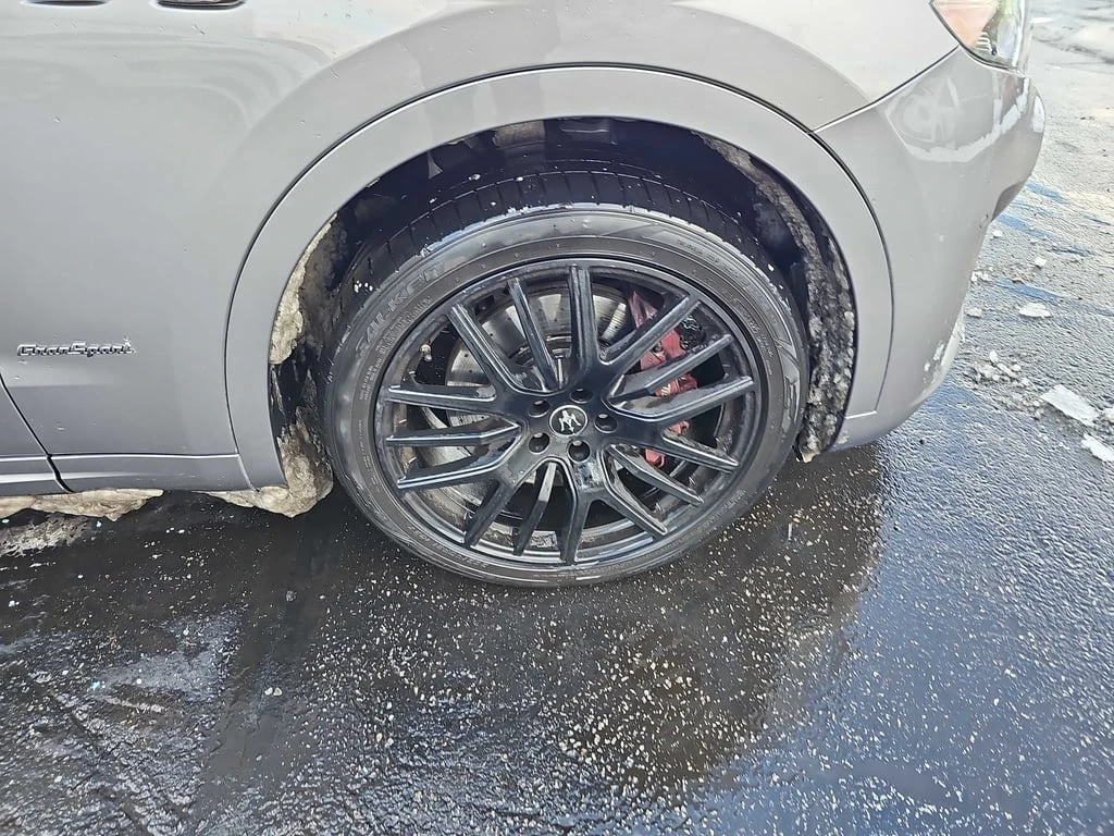 Maserati Levante * S GranSport * CARFAX * ПОДГРЕВ НА ВОЛАНА*  - изображение 7