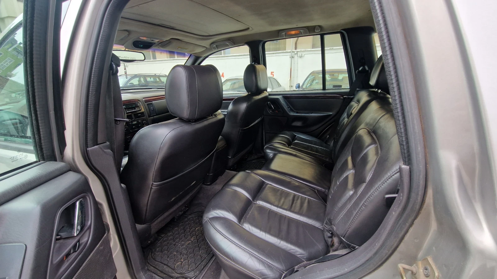 Jeep Grand cherokee Quadra drive, снимка 6 - Автомобили и джипове - 54254389