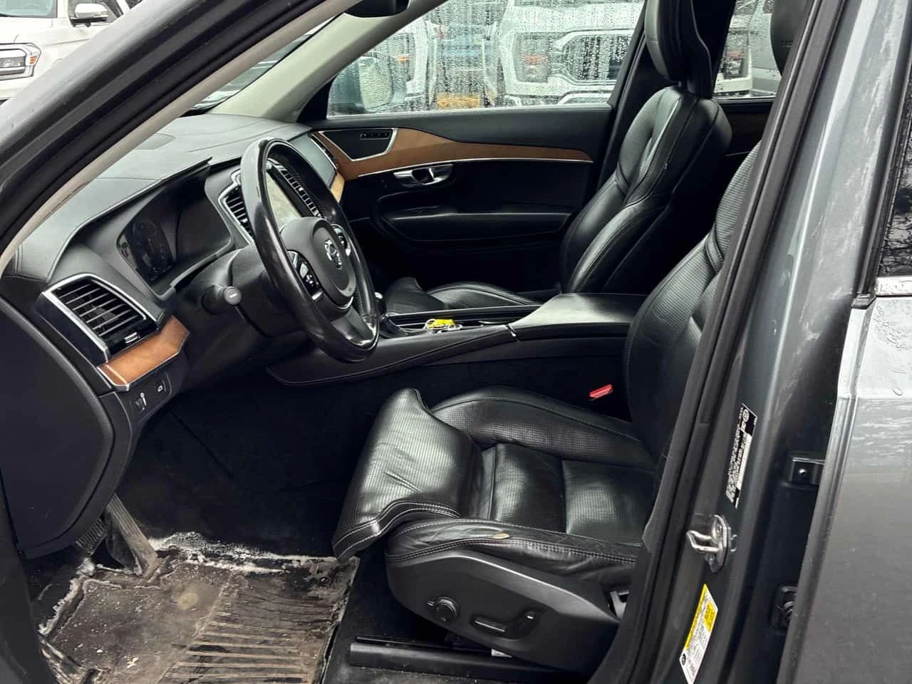 Volvo Xc90 * T6 Inscription * 2 КЛЮЧА * ПОДГРЕВ * КАМЕРА * PA, снимка 14 - Автомобили и джипове - 54214913