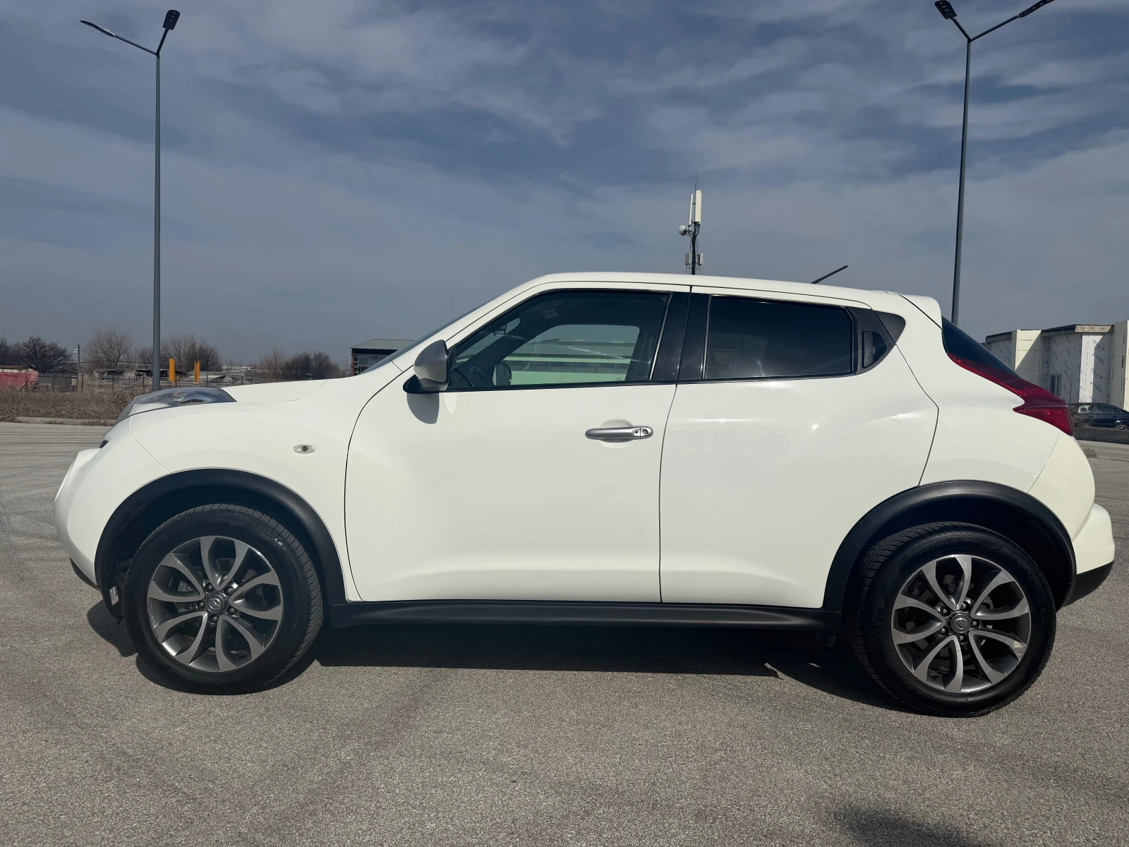 Nissan Juke 1.6i-����-����-120000-�������� | Mobile.bg � ����������� 4