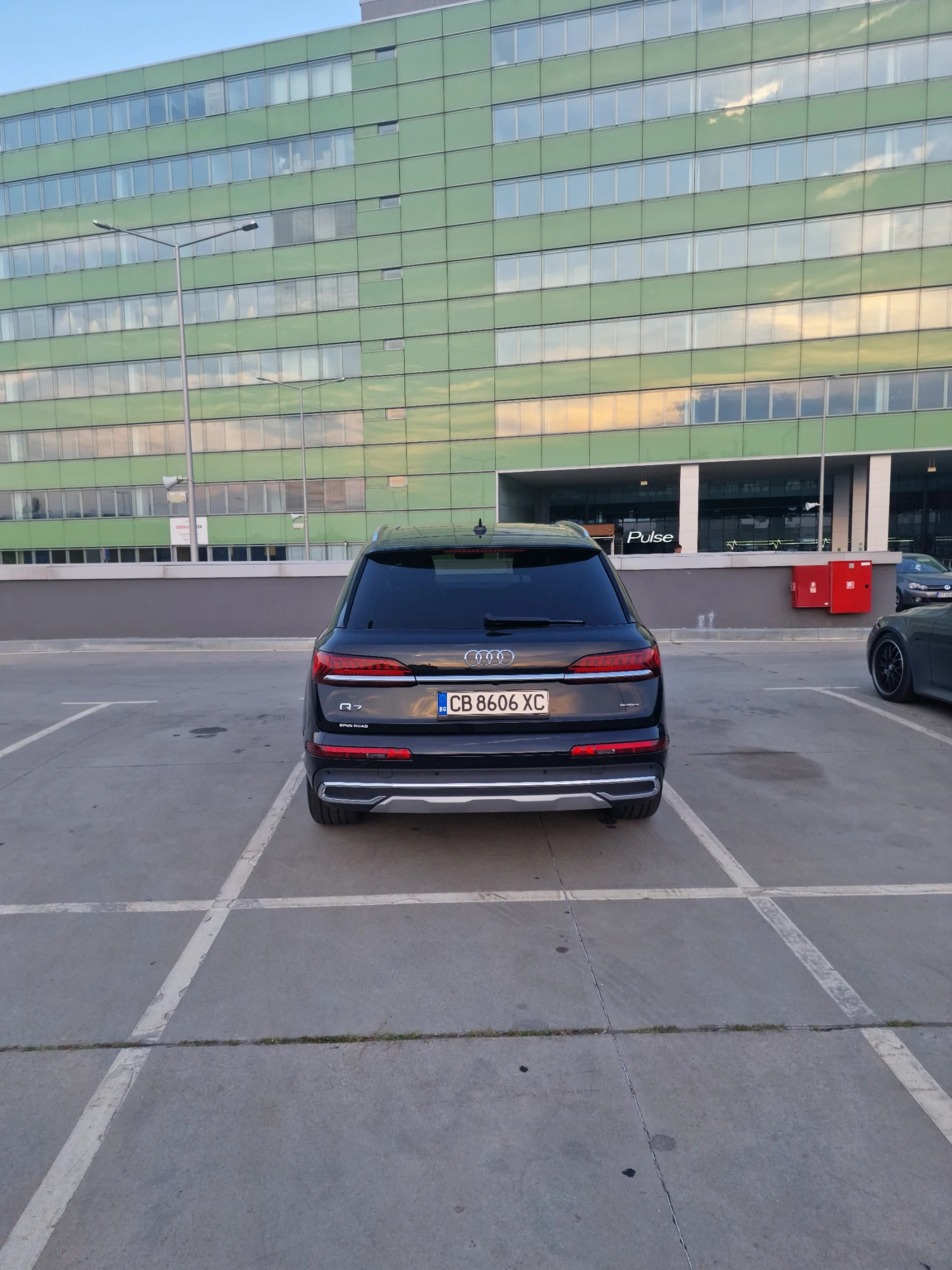 Audi Q7 55 tfsi, снимка 9 - Автомобили и джипове - 54730428