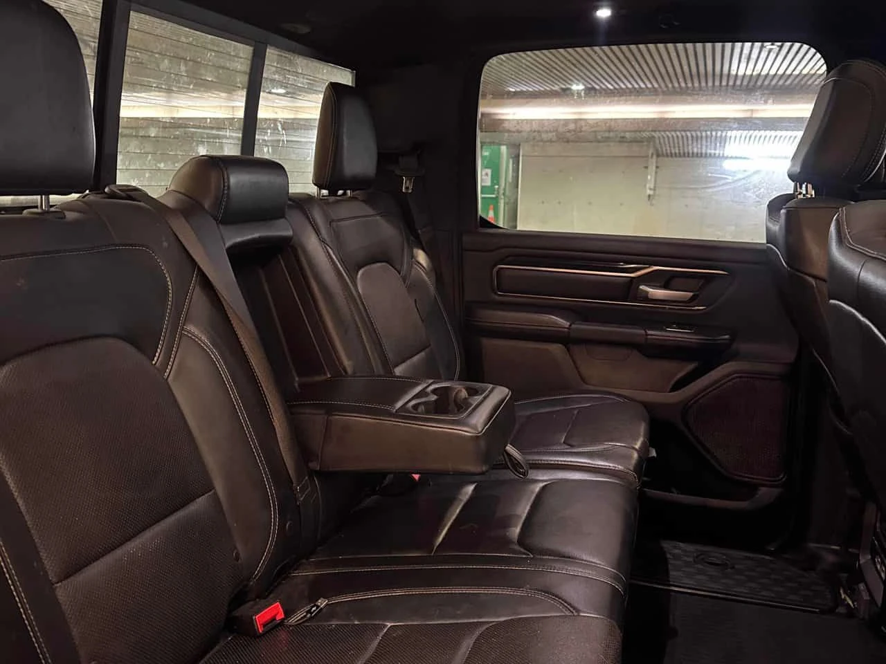 Dodge RAM 1500 * Sport * CARFAX * ЦЕНА ДО БГ, снимка 17 - Автомобили и джипове - 55036185