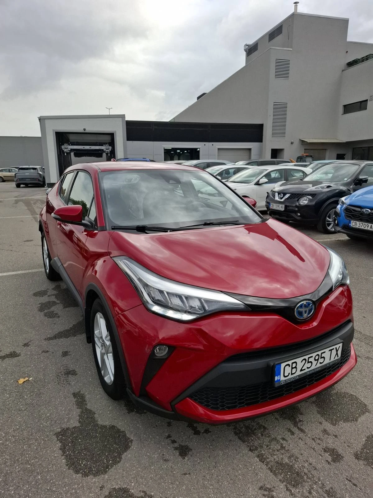 Toyota C-HR 1.8 HYBRID, снимка 3 - Автомобили и джипове - 56609574