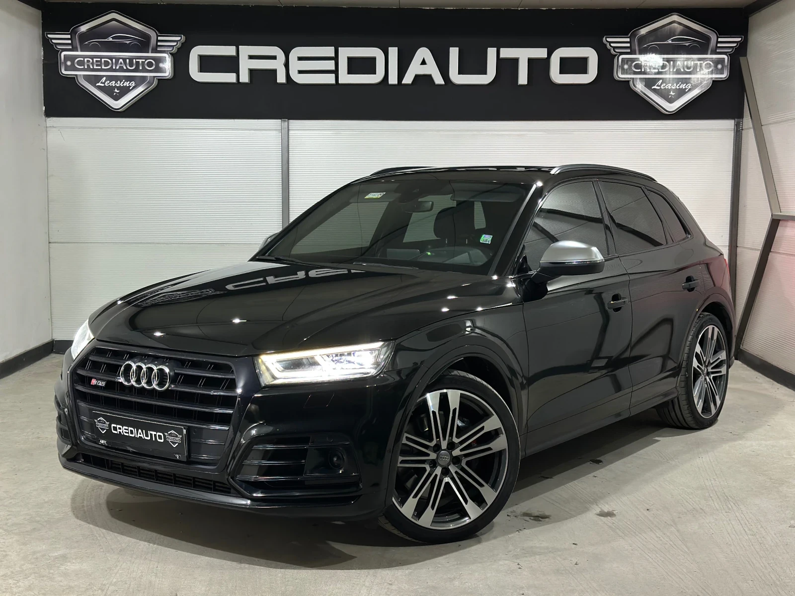 Audi SQ5 Quattro Panorama