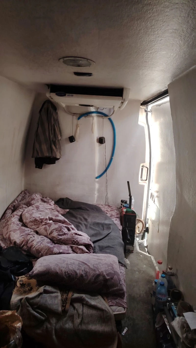 Iveco 35c15 Хладилен, снимка 6 - Бусове и автобуси - 53062309