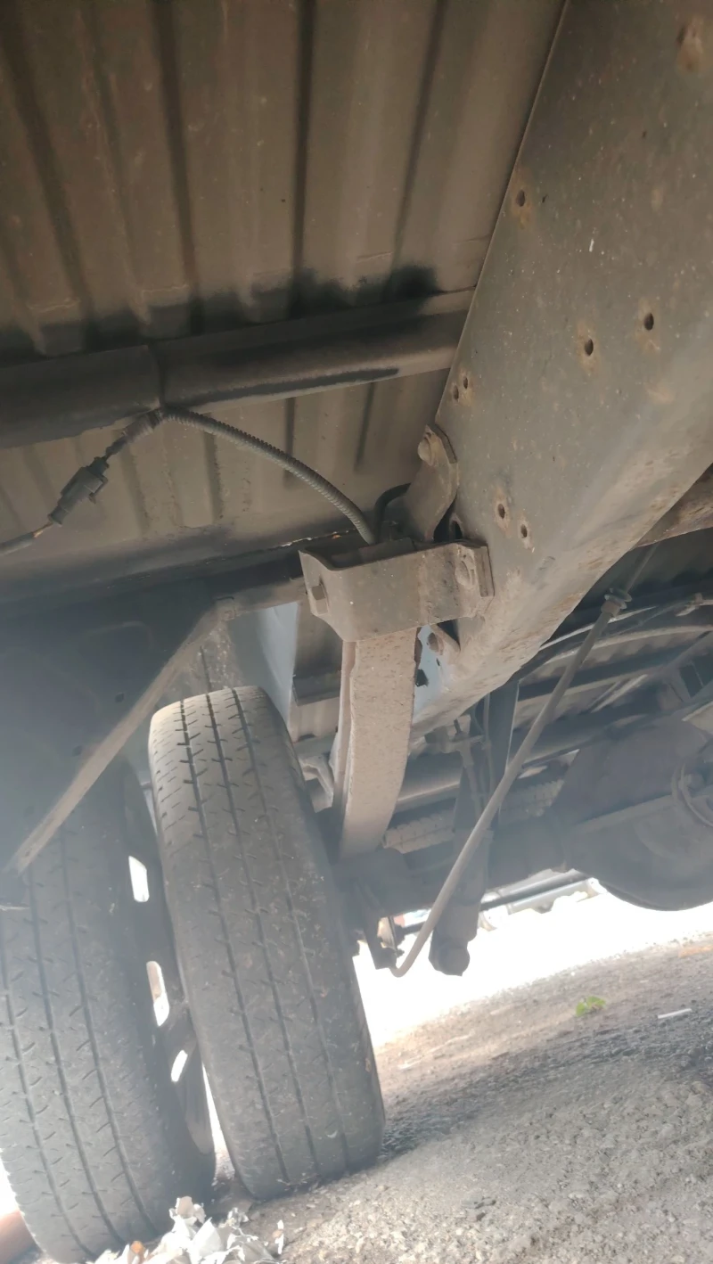 Iveco 35c15 Хладилен, снимка 7 - Бусове и автобуси - 53062309