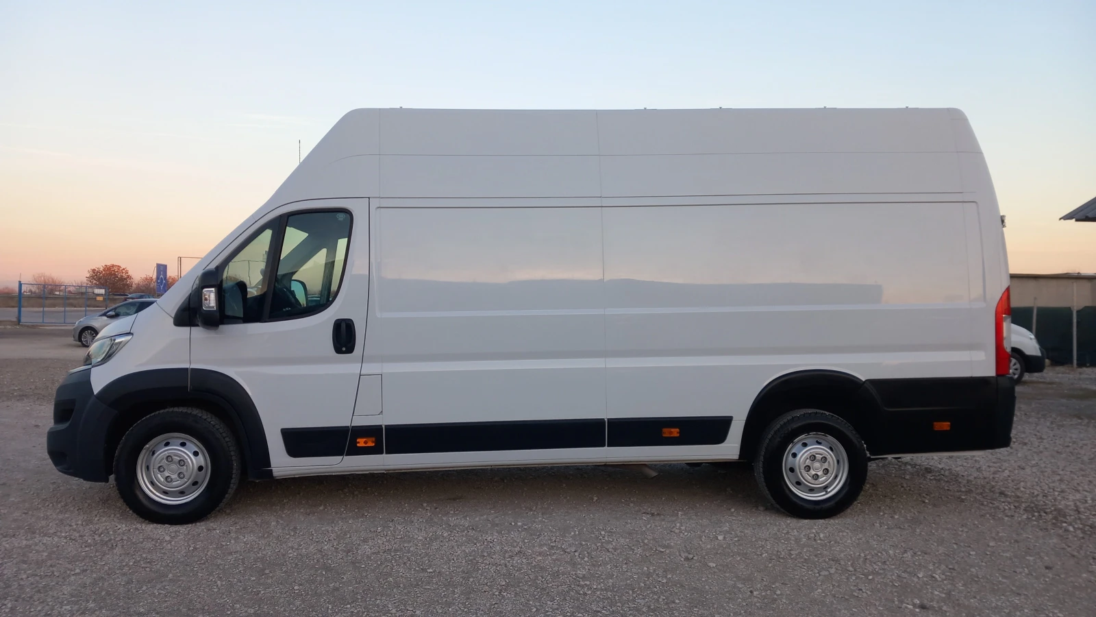 Fiat Ducato MAXI-2.3MULTIJET/НАВИГАЦИЯ/КАМЕРА/АВТОПИЛОТ/EURO 6 - изображение 6