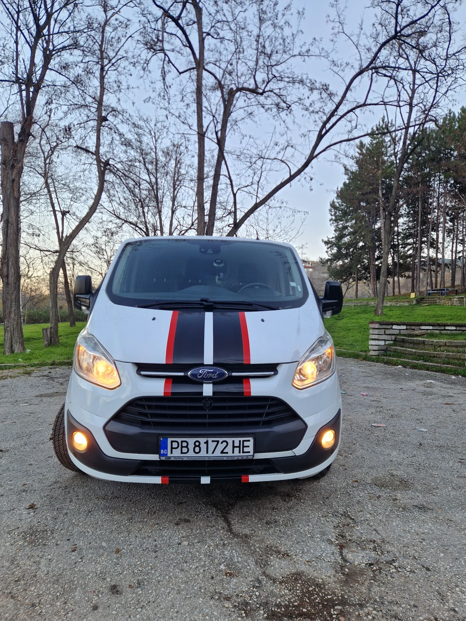 Ford Transit Custom, снимка 3 - Бусове и автобуси - 54370186