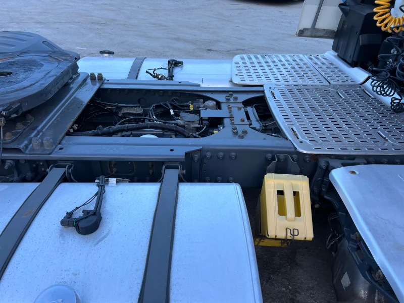 Daf XF Xf 530 633000 km retarder , снимка 7 - Камиони - 52887196