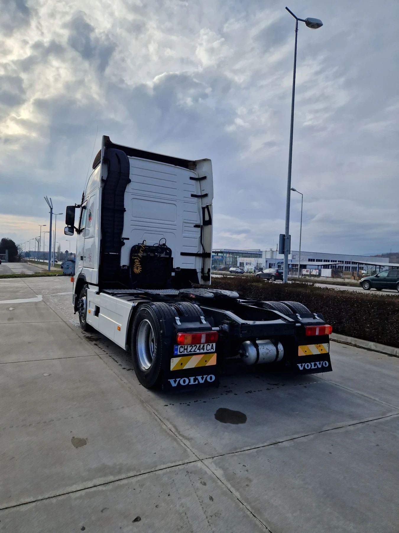 Volvo Fh, снимка 2 - Камиони - 55723309