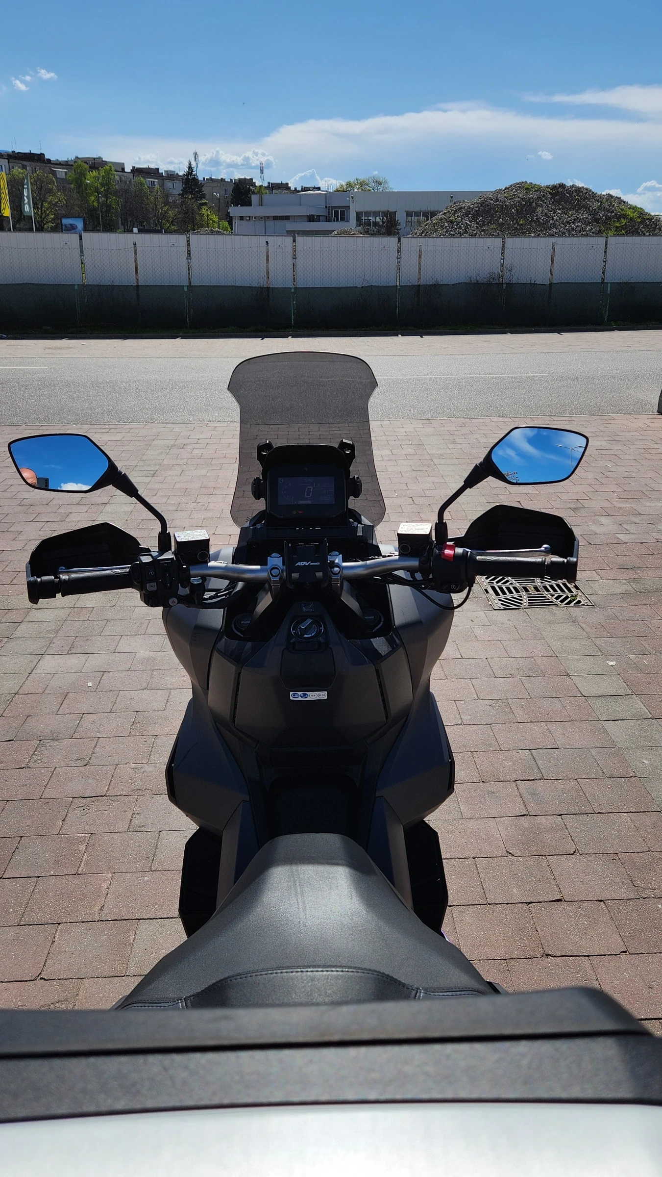 Honda X-ADV 350 - изображение 9