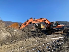 Багер Hyundai 380-LC9, снимка 2