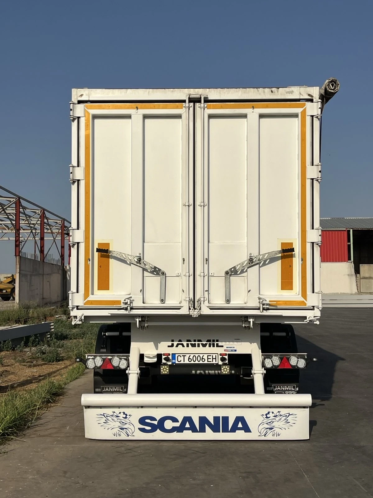  JANMIL | Mobile.bg   2