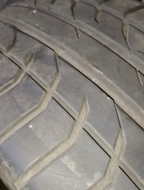 Гуми Летни 275/45R21, снимка 8