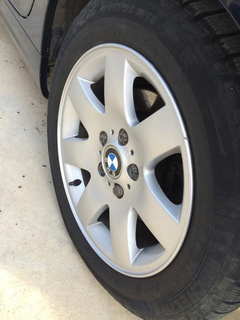 ���� � ������ 205/55R16 �� BMW | Mobile.bg � ����������� 2